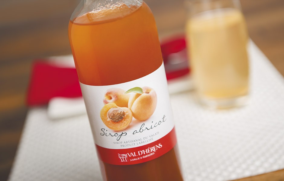 Val_d_Herens_emballage_sirop_packaging_4_sion_sierre_martigny_Valais_eddy_pelfini_graphic_design_graphisme_graphiste_agence_de_publicite_communication_visuelle