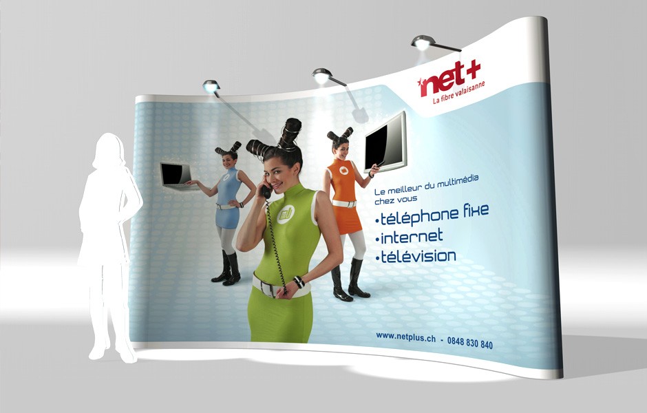 netplus_net_plus_stand_display_1_sion_sierre_martigny_Monthey_Valais_eddy_pelfini_graphic_design_graphisme_graphiste_agence_de_publicite_communication_visuelle